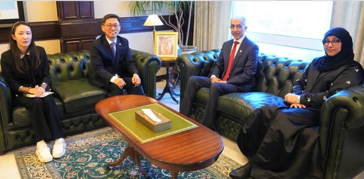 H.E. Ambassador Koo, HeonSang met Ibrahim bin Hassan Al Hawaj, Minister of Works(3.7)