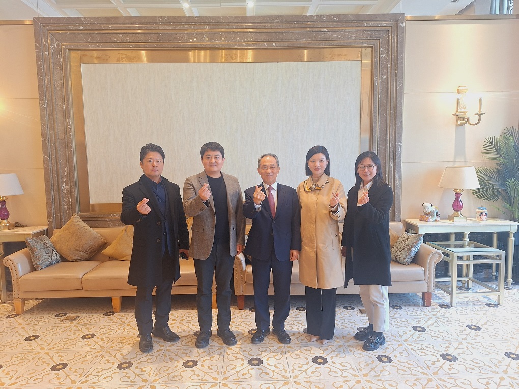 总领事邀请湖北省韩国交流及韩语教育人士进行餐叙