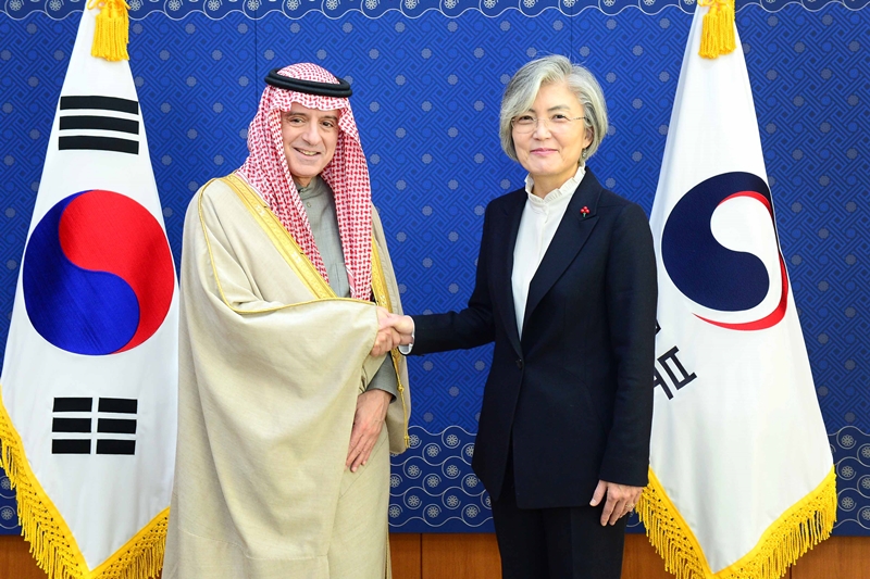강경화 장관, 알 주베이르 사우디 외교담당 국무장관 면담 