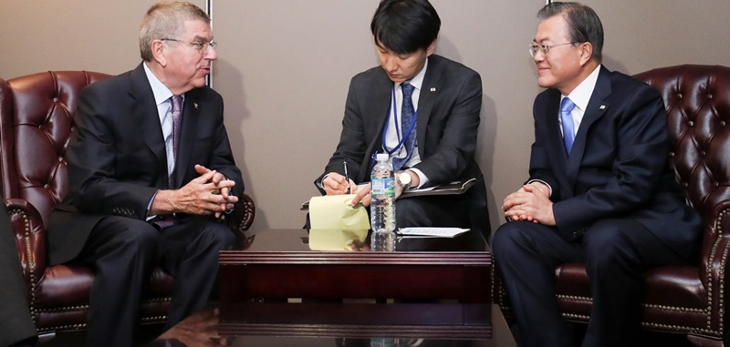 The President Meets with IOC President on Sidelines of U.N. General Assembly
