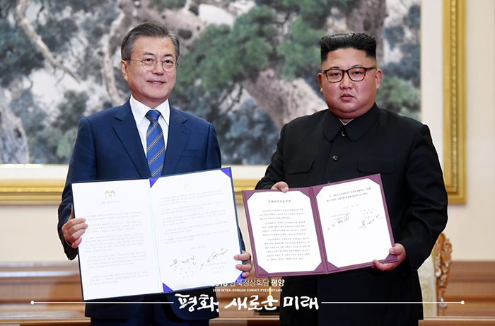 남북 정상 ‘9월 평양공동선언’ 서명