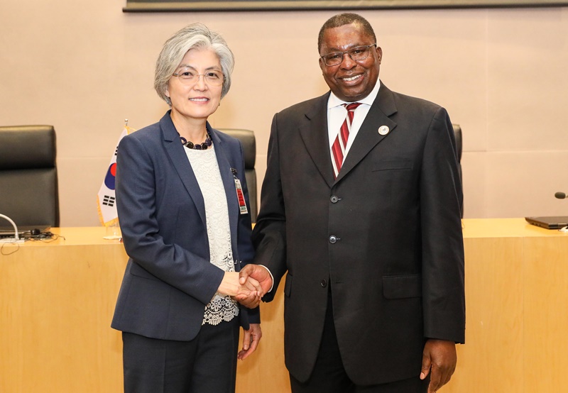 장관, 아프리카연합(AU)과의 협력 강화 
