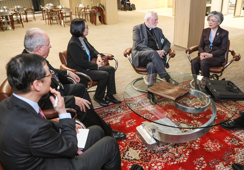 1. On the occasion of the High-Level Segment of the UN Human Rights Council, Foreign Minister Kang Kyung-wha met with Archbishop Paul Gallagher, the Secretary for Relations with States of the Holy See, on February 25, and discussed the situation on the Korean Peninsula.