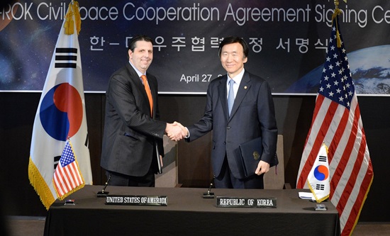 “새로운 우주 시대, 한국과 미국이 같이 열어간다”