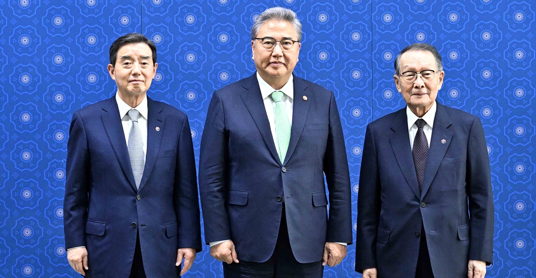 박진 외교부 장관, 일한경제협회 단장단 접견