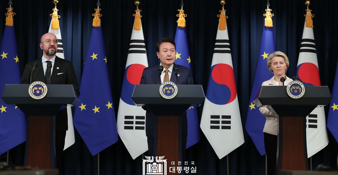 윤석열 대통령, 한-EU 공동언론발표