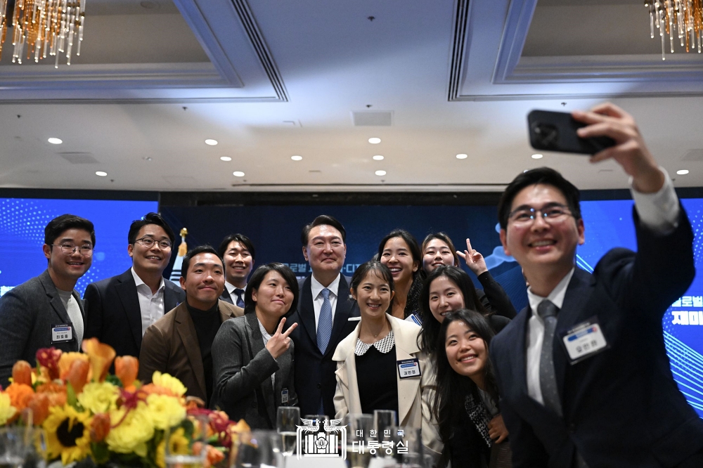 윤석열 대통령, 재미 한인 미래세대와의 대화 (APEC)