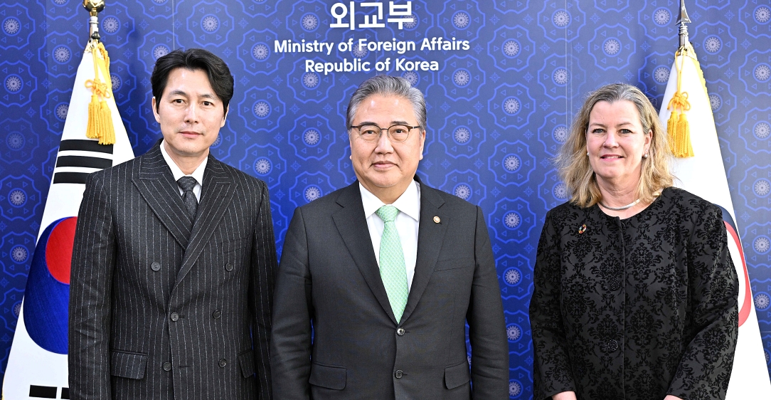 박진 장관, 유엔난민기구(UNHCR) 부최고대표 및 정우성 친선대사 접견