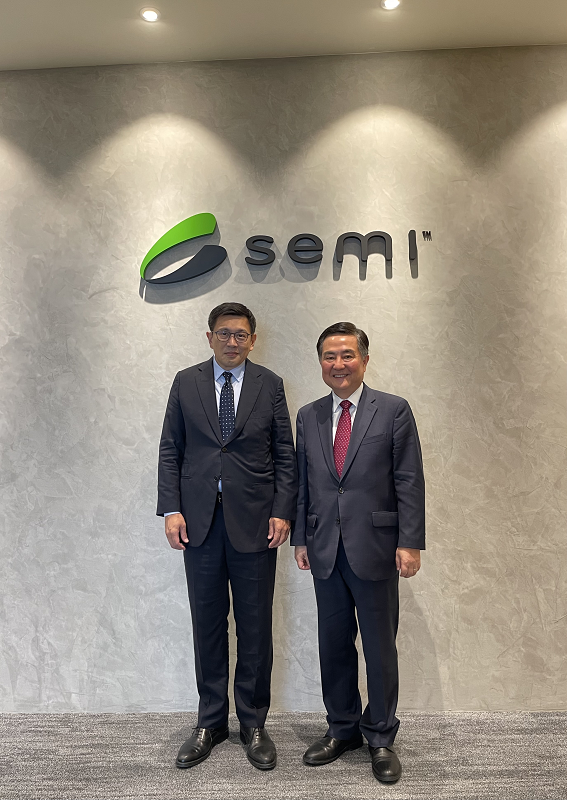 李殷鎬代表，拜會曹世綸國際半導體產業協會(SEMI)台灣地區總裁