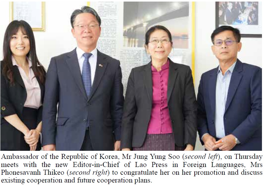 Ambassdor met new Editor-in-Chief of Vientiane Times (Feb 13th)