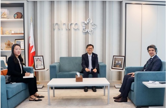 H.E. Ambassador Koo met Mr. Ahmed bin Mohammed Al Ansari, CEO of the National Health Regulatory Authority(3.25.)