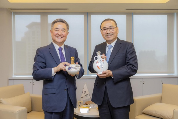李殷鎬代表，拜會侯友宜新北市長