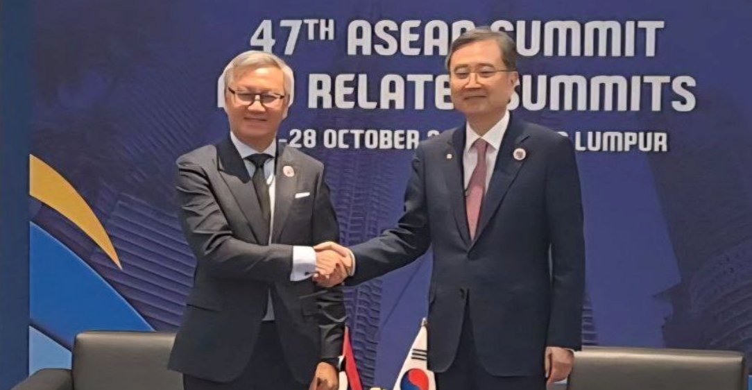 아세안 관련 정상회의 계기 한-라오스 외교장관 회담 개최                                        