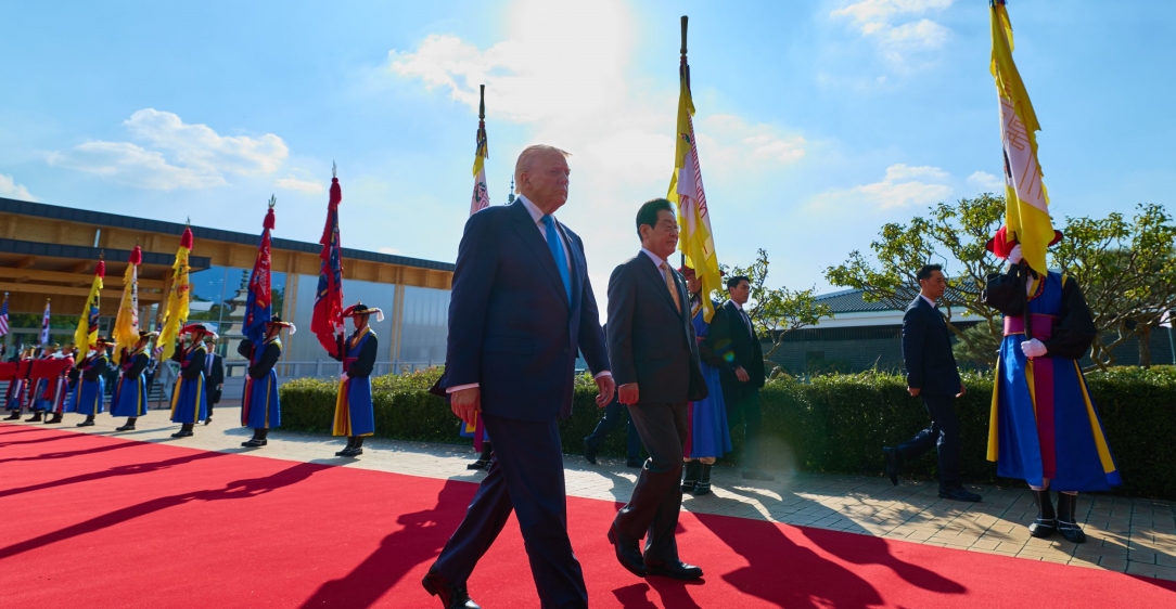 한반도 역사를 새로 써 내려갈 위대한 여정은 계속됩니다