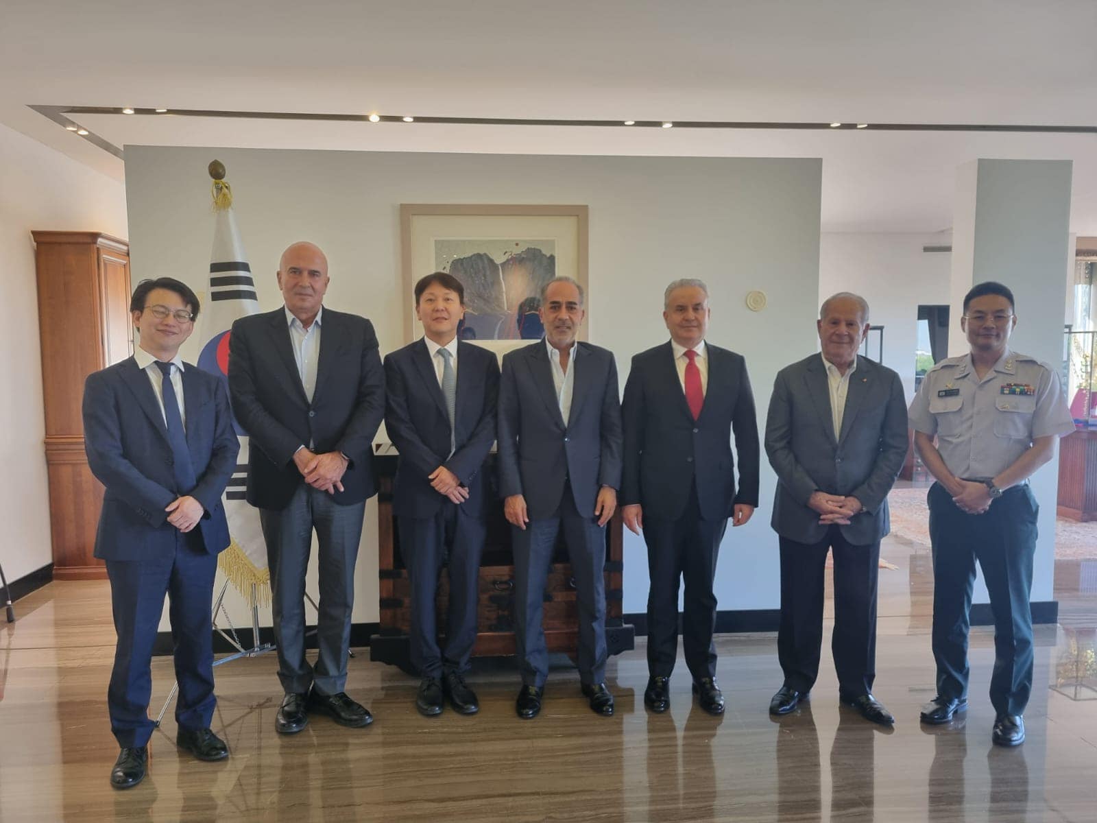 Ambassador Geon meets with the members of Lebanese Parliamentary Friendship 