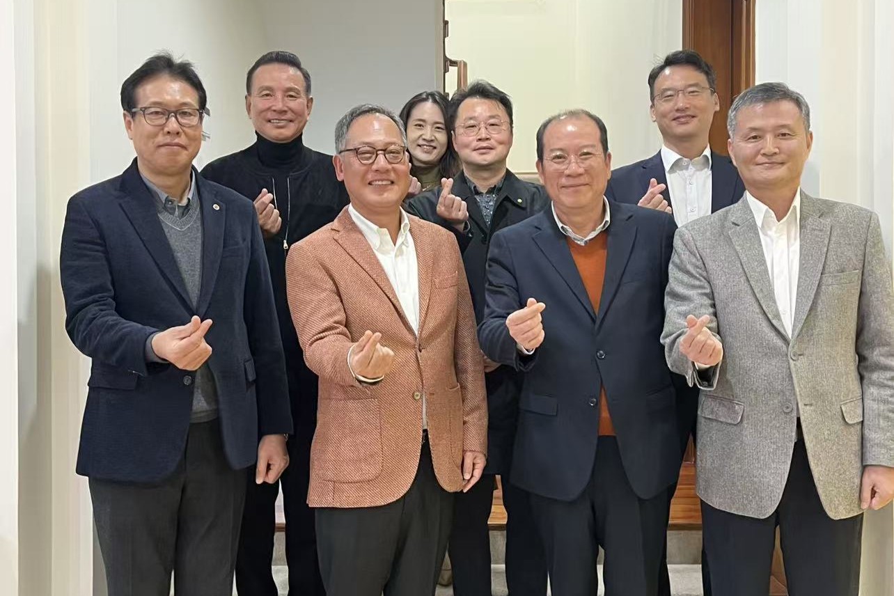 (12.11) 총영사, 한인단체 주요인사 초청 관저 만찬 개최 및 감사장 수여