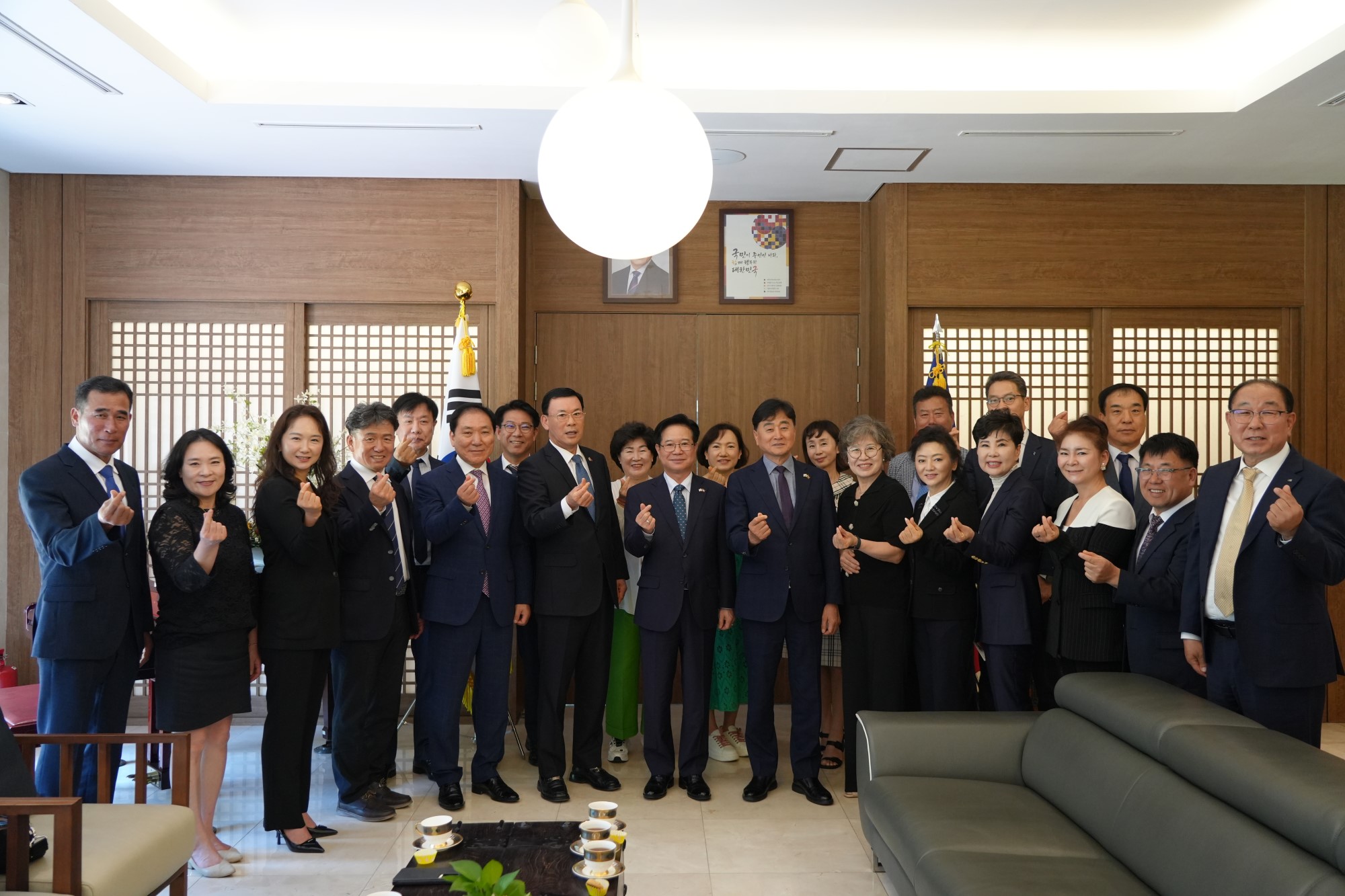 김창룡 대사, 우리 경제단체 초청 관저 차담회 개최