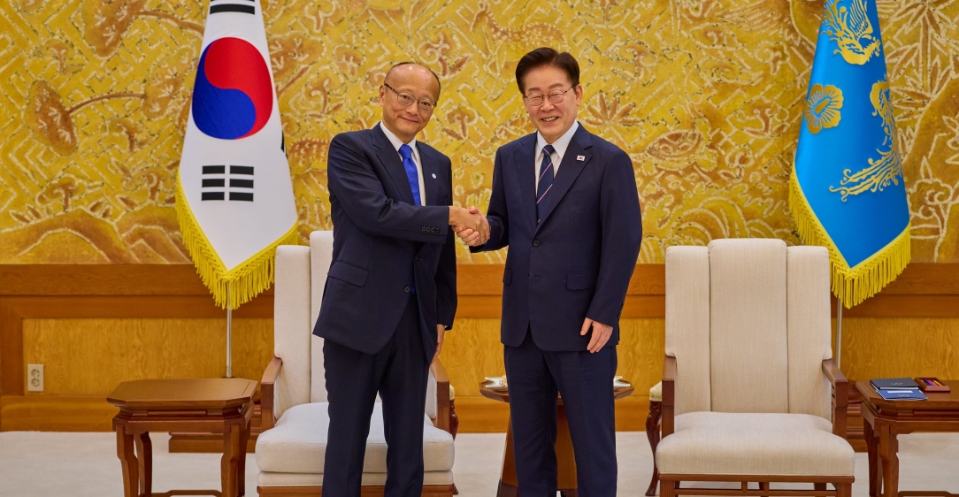 이재명 대통령, 칸다 마사토 아시아개발은행(ADB) 총재 접견
