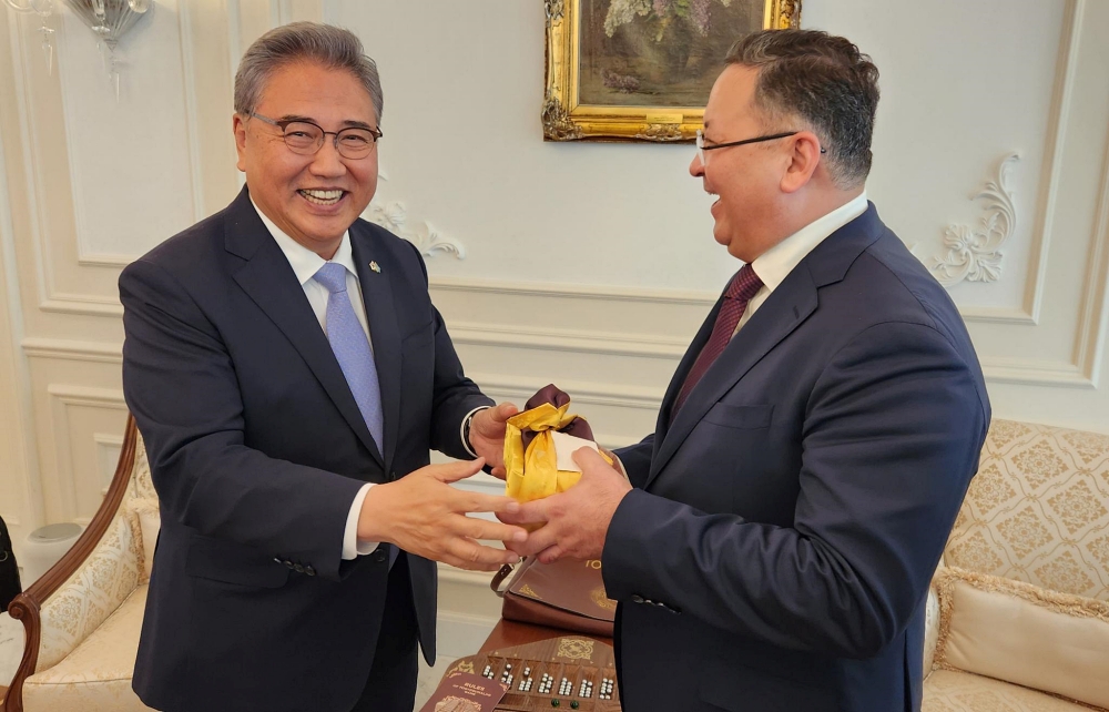 카자흐스탄 외교장관회담 및 에너지부 장관 면담