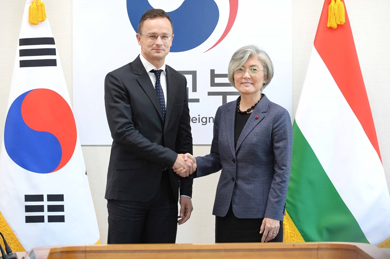 ROK-Hungary Foreign Ministers’ Meeting Takes Place 