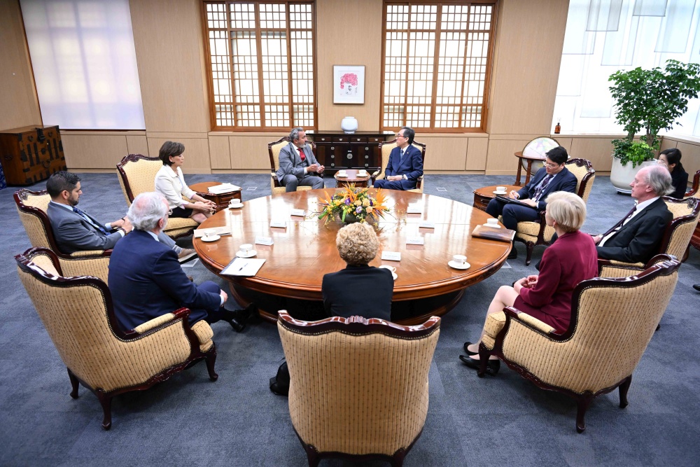조태열 장관, 미국 하원 코리아스터디그룹(CSGK) 대표단 면담
