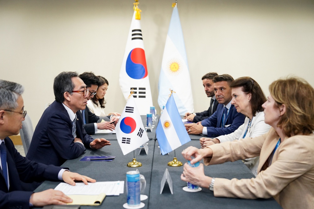 조태열 장관, G20 외교장관회의 계기 한-아르헨티나 외교장관회담