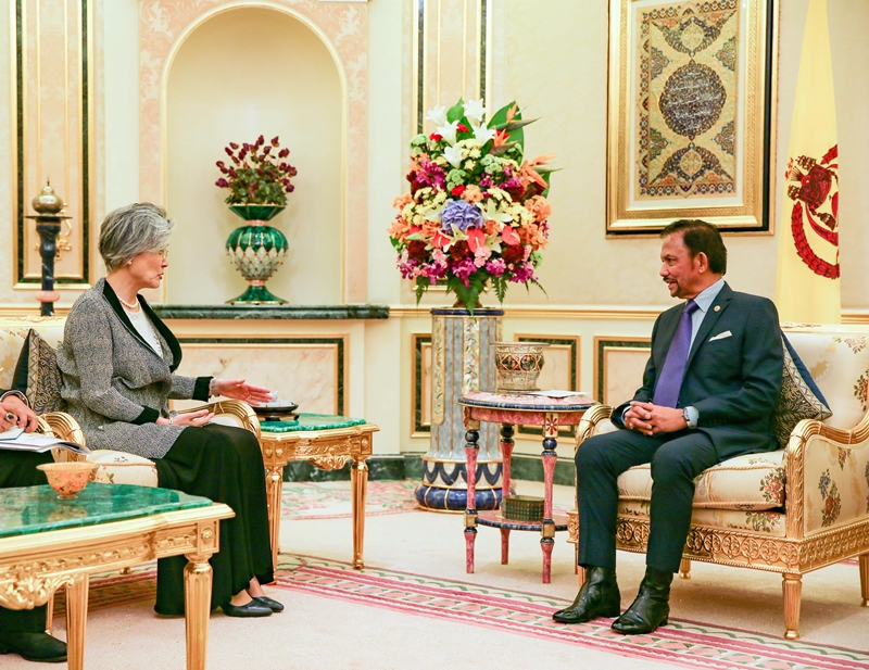 Foreign Minister’s Visit to Brunei