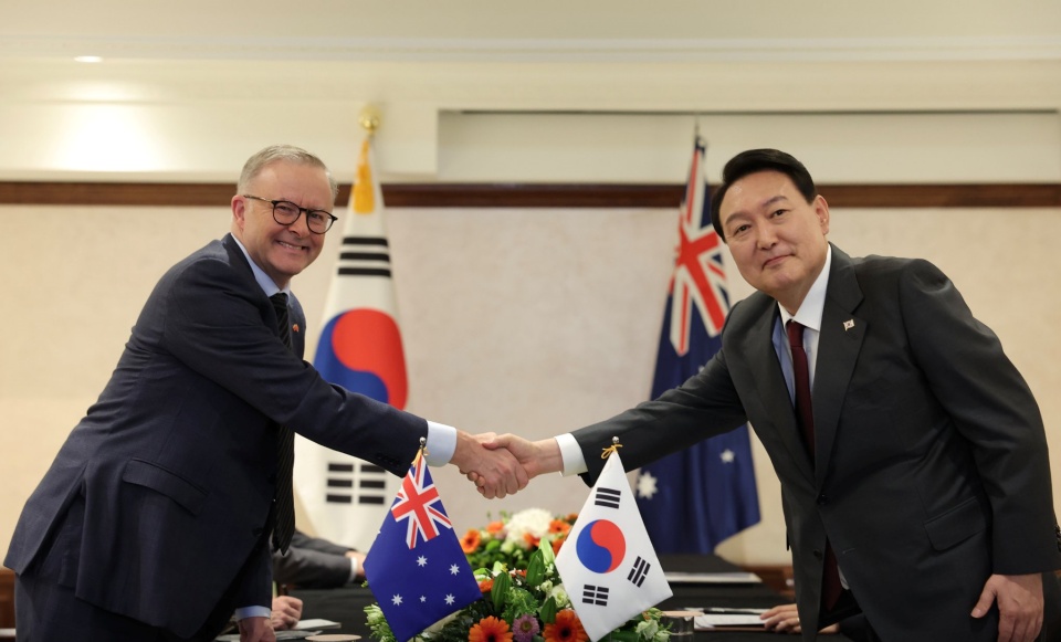 President Yoon, Australian PM to cooperate in NK's denuclearization