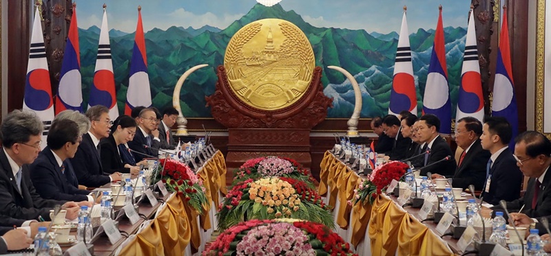 Opening Remarks by President Moon Jae-in at Republic of Korea-Lao People's Democratic Republic Summit