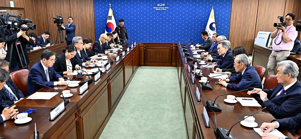 박진 외교부 장관, 일한경제협회 단장단 접견