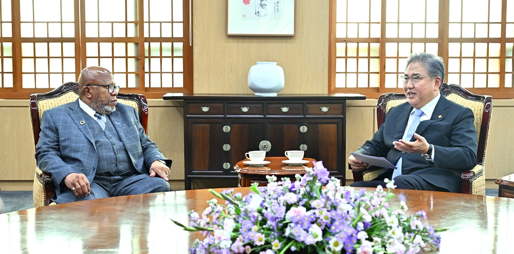 박진 장관, 제78차 유엔 총회의장 면담