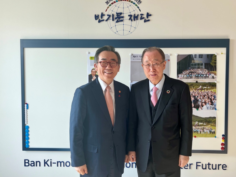 조태열 외교장관, 반기문 제8대 유엔 사무총장 예방