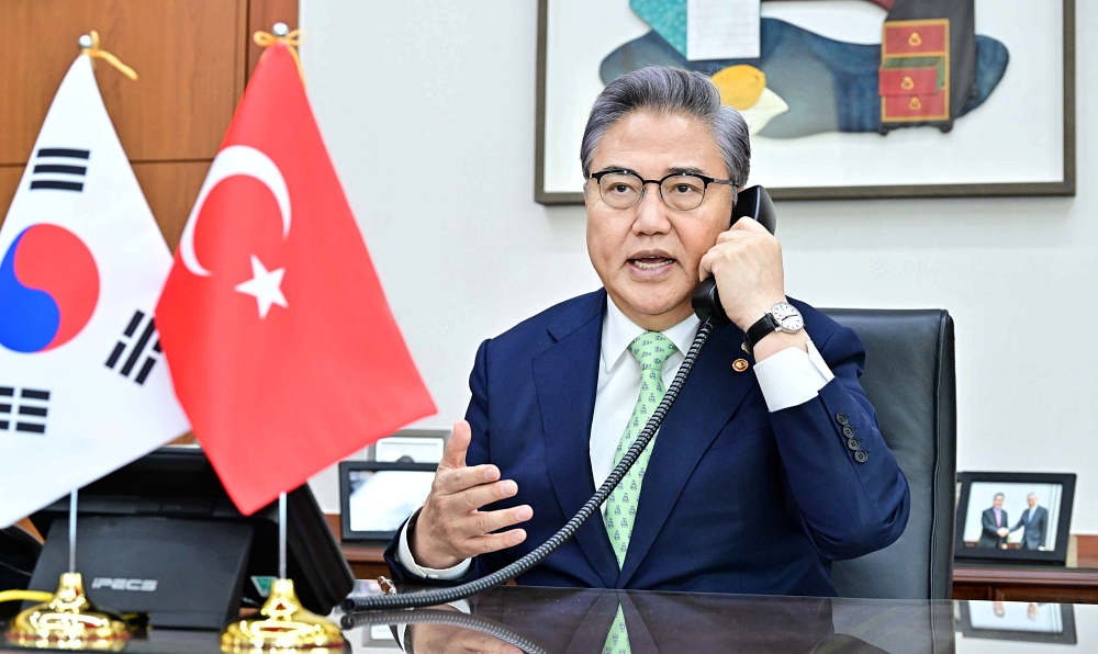 Outcome of Telephone Conversation between Foreign Minister and Ambassador of Republic of Türkiye to Korea