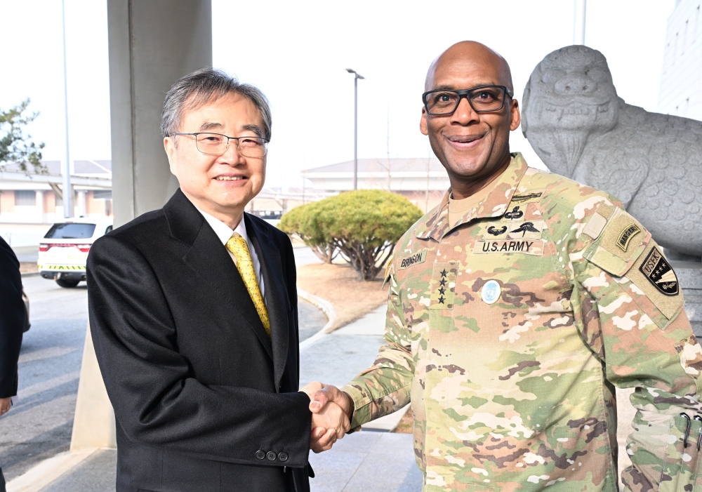 장관, 평택 험프리스 기지 방문