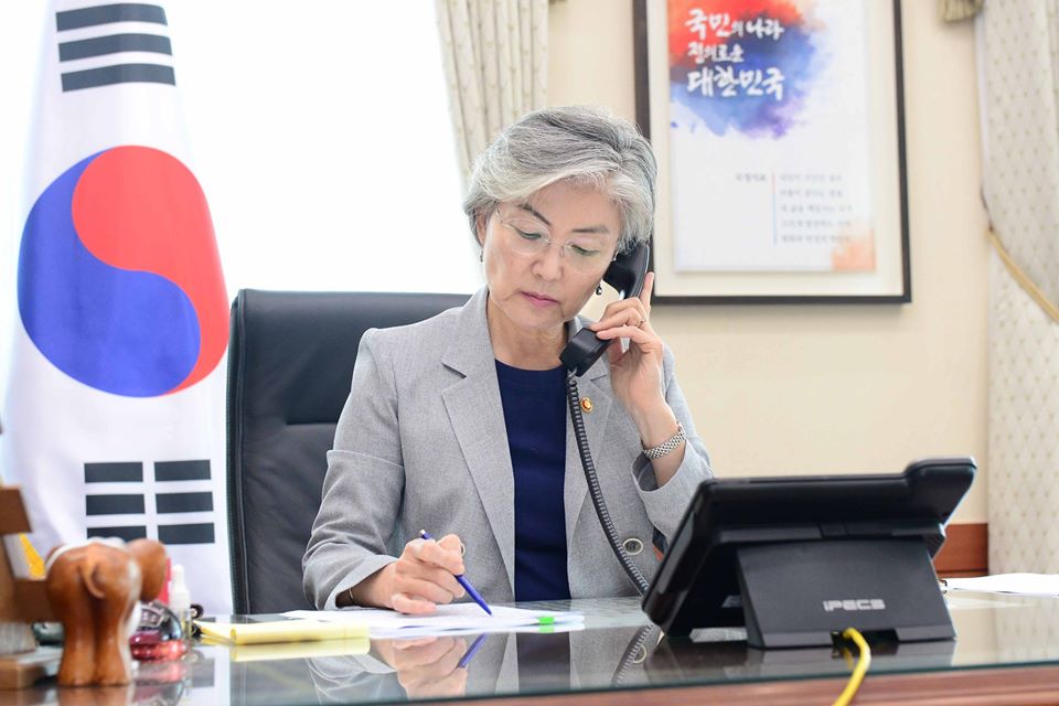 강경화 장관, '에리완 유소프' 브루나이 외교장관 통화 