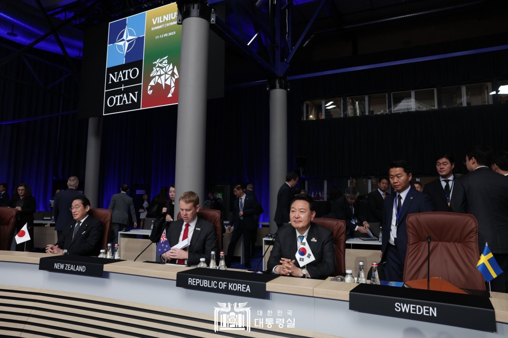 북대서양조약기구(NATO)와의 연대와 협력 강화