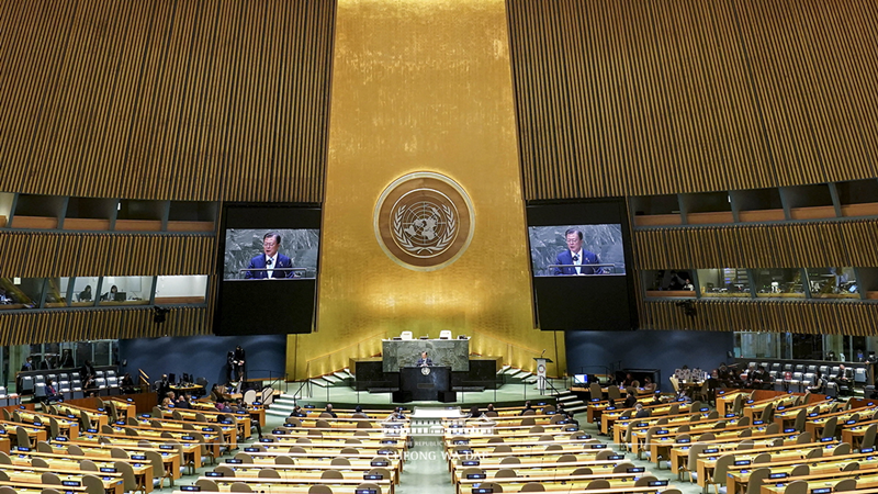 Address by President Moon Jae-in at the Opening Session of SDG Moment