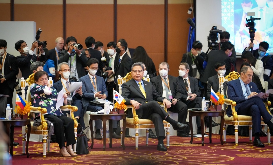 Outcomes of 29th ARF Ministers’ Meeting