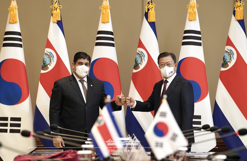 Remarks by President Moon Jae-in at Korea-Costa Rica Summit