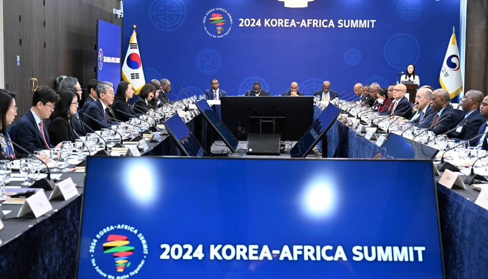 김홍균 1차관, 2024 한-아프리카 정상회의 준비를 위한 외교부-주한아프리카대사단 협의회 개최