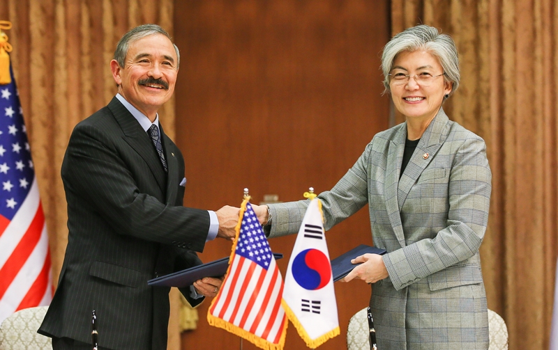 ROK-US MOU on Renewal of WEST Program and Working Holiday Program and Expansion of Other Reciprocal Exchange Opportunities Signed 